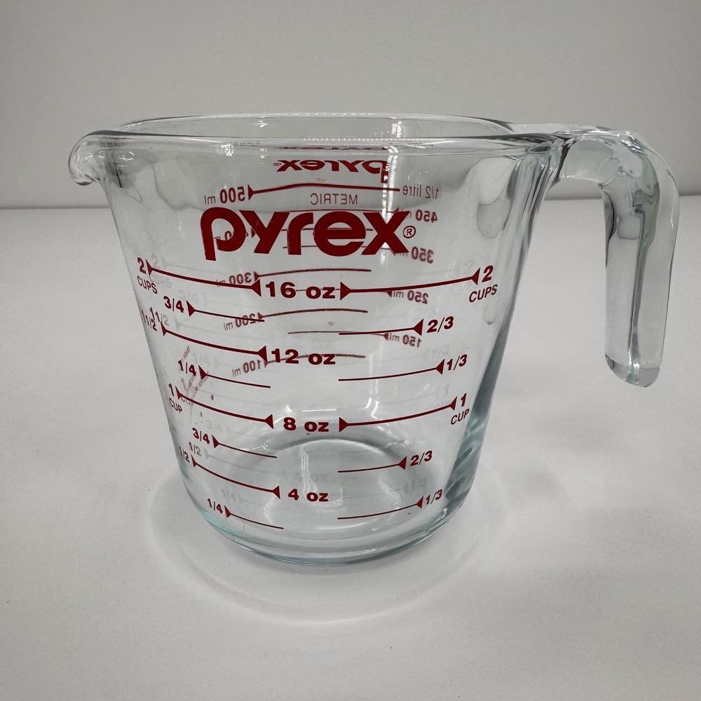 Vintage Pyrex 2 Cup Glass Measuring Cup 16oz 500ml Red Lettering Made in USA